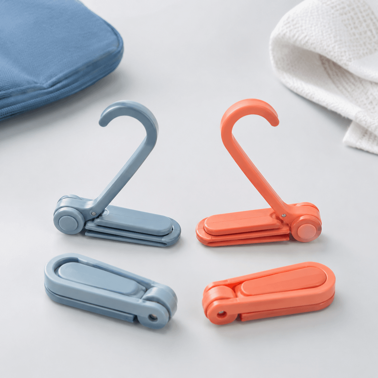 Travel Hook Set (4)